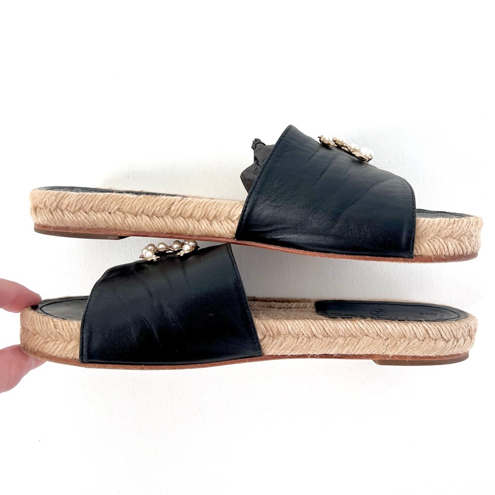 CHANEL | Pearl Embellished CC Logo Black Leather Espadrille Slide Sandals EU 37 - Picture 13 of 14